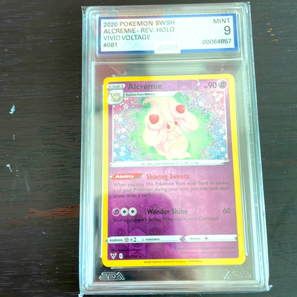 Ags 9 Alcremie reverse holo Vivid voltage